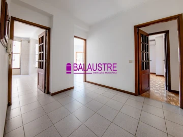 Apartamento T3 para Venda em São Vicente (Braga)