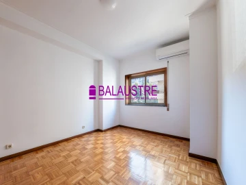 Apartamento T3 para Venda em São Vicente (Braga)