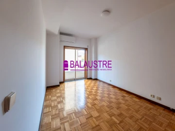 Apartamento T3 para Venda em São Vicente (Braga)