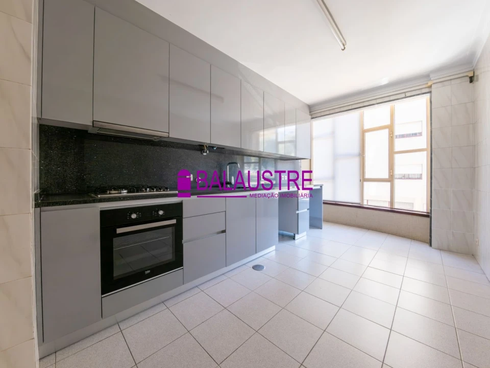 Apartamento T3 para Venda em São Vicente (Braga) Foto 1