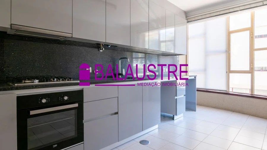 Apartamento T3 para Venda em São Vicente (Braga)