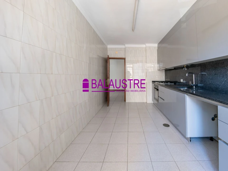 Apartamento T3 para Venda em São Vicente (Braga) Foto 4