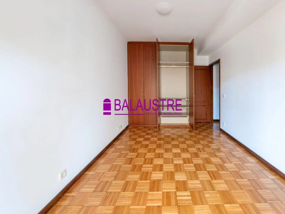 Apartamento T3 para Venda em São Vicente (Braga) Foto 18