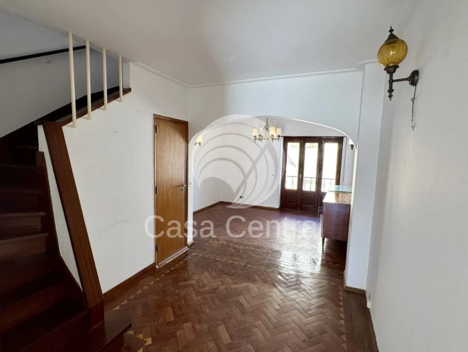 Moradia T2 para Venda em Cascais e Estoril Foto 3