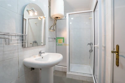 Apartamento T1 para Venda em Santo Antonio da Serra