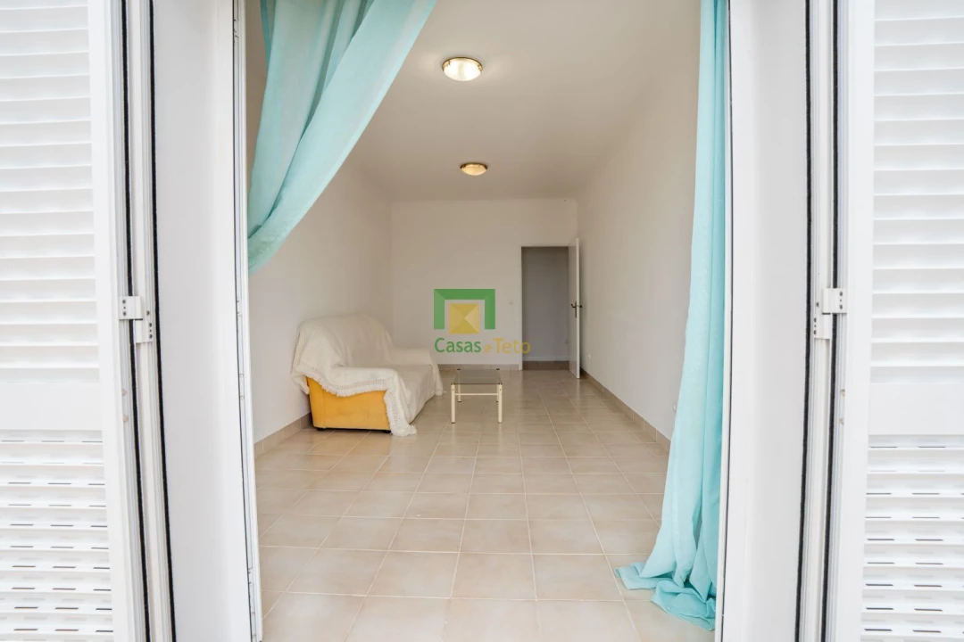 Apartamento T1 para Venda em Santo Antonio da Serra Foto 3