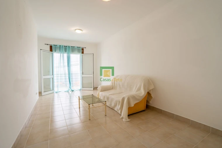Apartamento T1 para Venda em Santo Antonio da Serra Foto 2