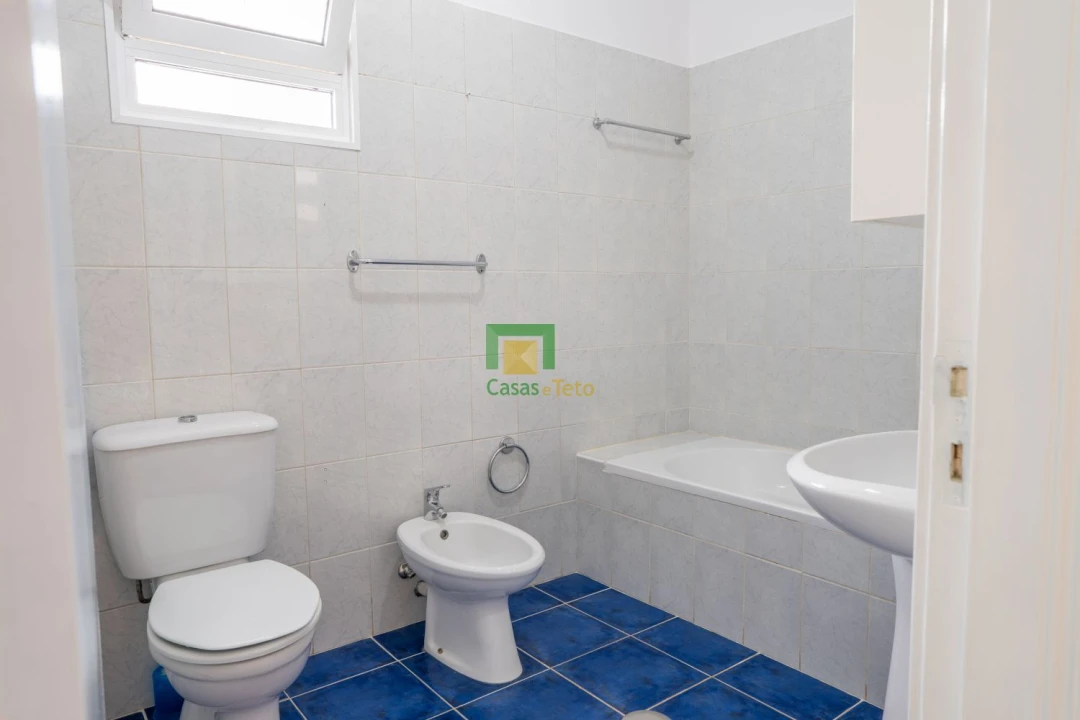 Apartamento T1 para Venda em Santo Antonio da Serra Foto 13