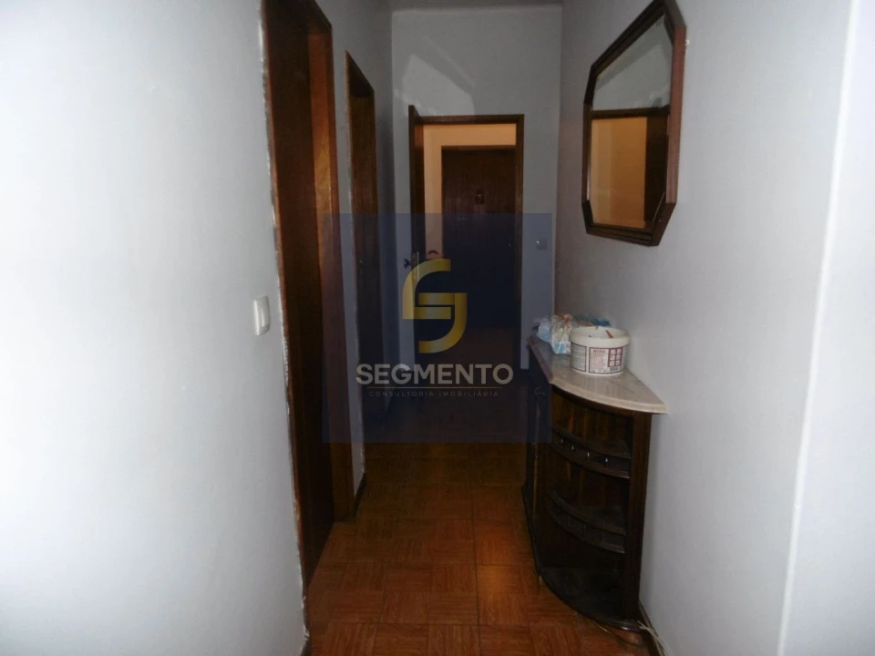 Apartamento T3 para Venda em Tortosendo Foto 8