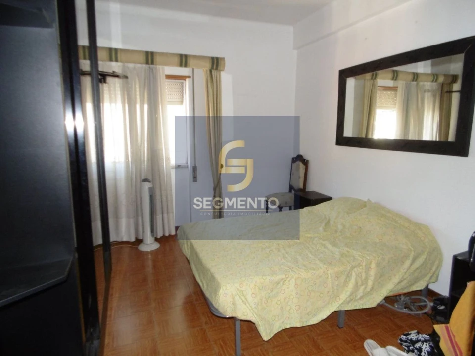 Apartamento T3 para Venda em Tortosendo Foto 1