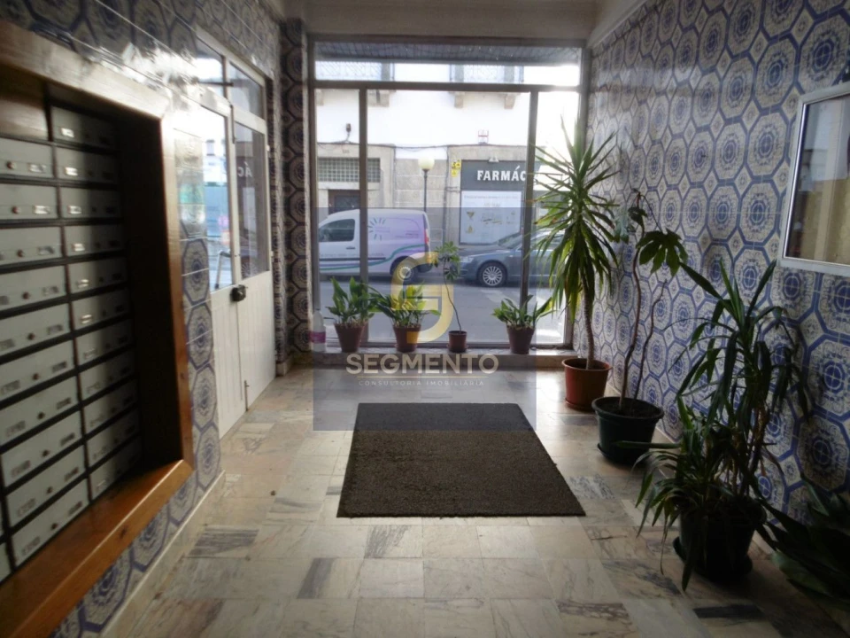 Apartamento T3 para Venda em Tortosendo Foto 14