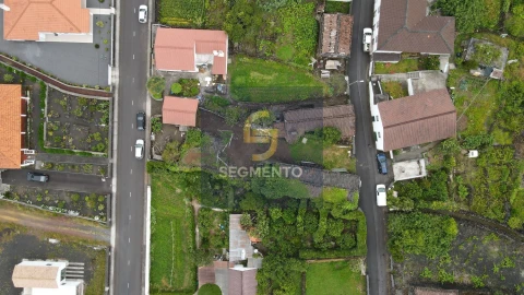 Moradia T2 para Venda em São Roque do Pico