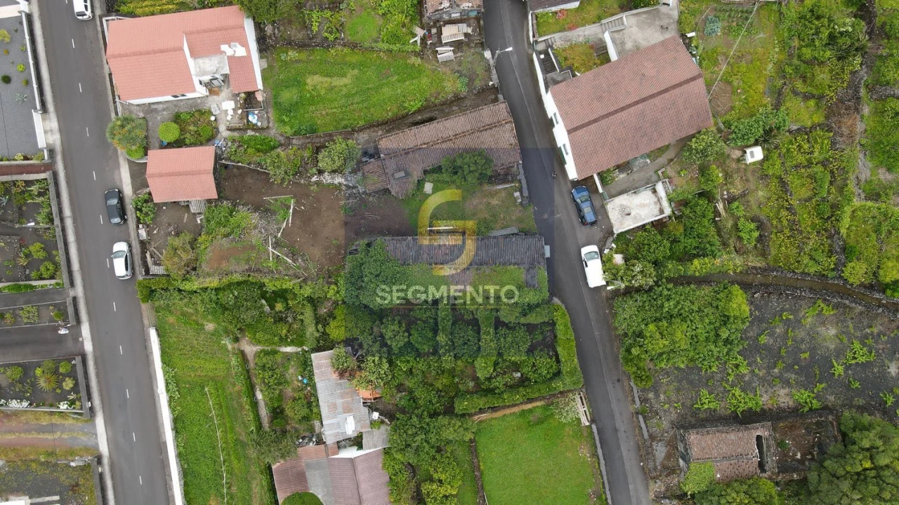 Moradia T2 para Venda em São Roque do Pico Foto 14