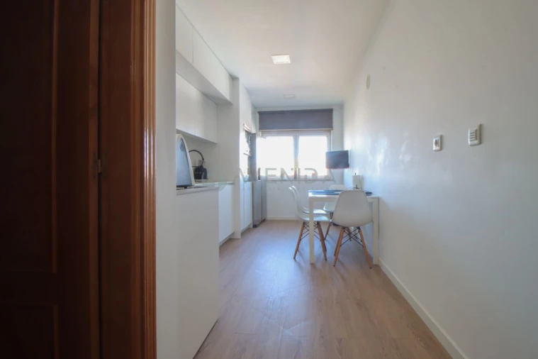 Apartamento T4 para Venda em Alto do Seixalinho, Santo André e Verderena Foto 14