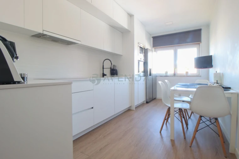 Apartamento T4 para Venda em Alto do Seixalinho, Santo André e Verderena Foto 15