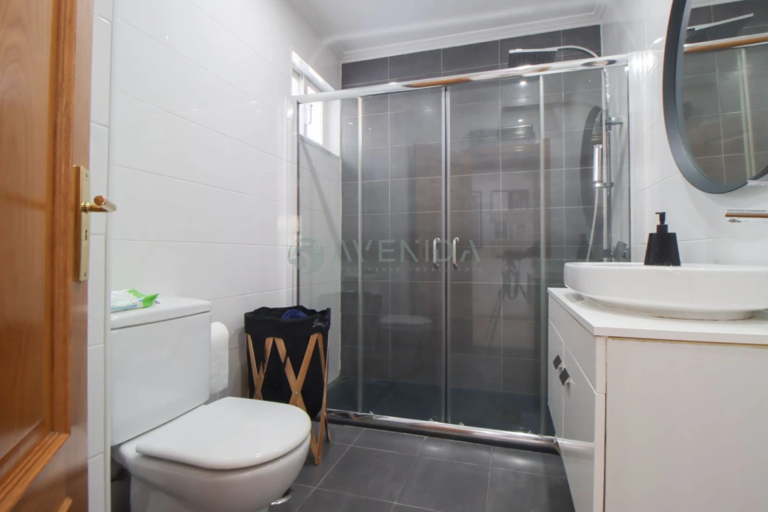Apartamento T4 para Venda em Alto do Seixalinho, Santo André e Verderena Foto 8