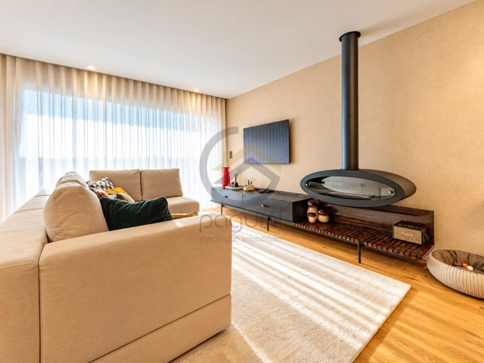 Apartamento T3 para Venda em Canidelo Foto 6