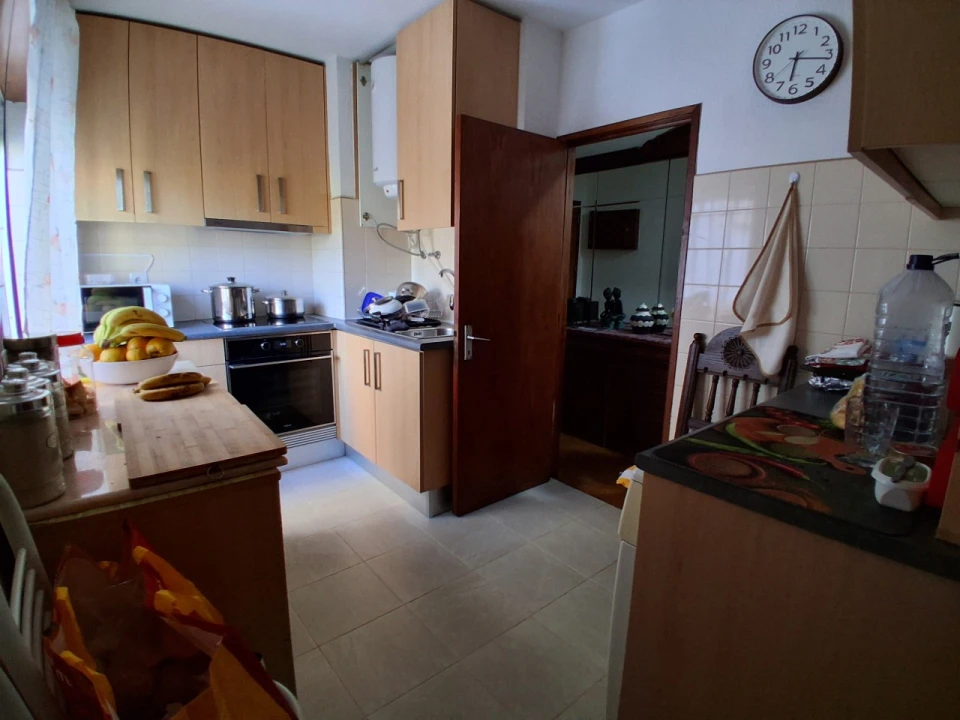 Apartamento T3 para Venda em Abrantes (São Vicente e São João) e Alferrarede Foto 1