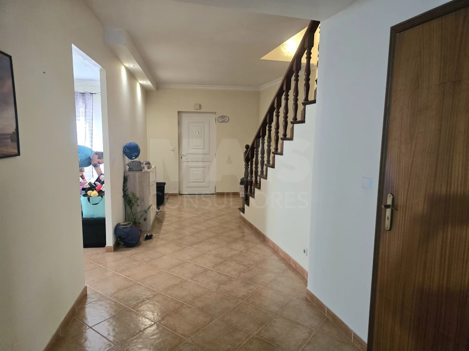 Moradia T3 para Venda em Alfeizerão Foto 11