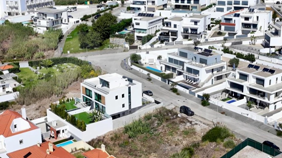 Terreno para Venda em Lourinhã e Atalaia