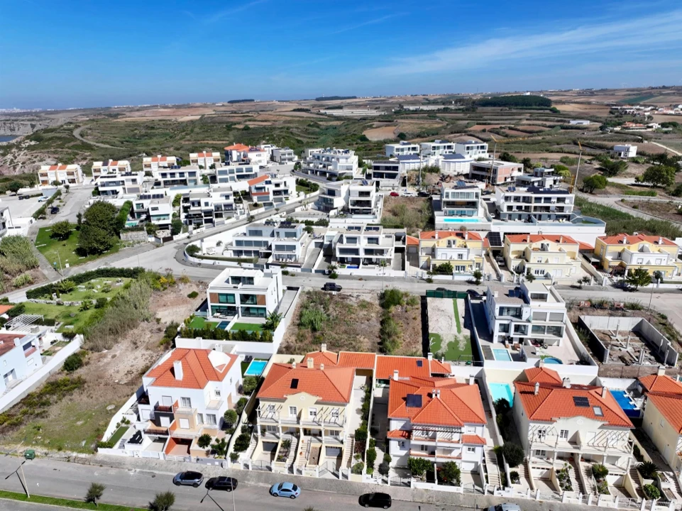 Terreno para Venda em Lourinhã e Atalaia Foto 11