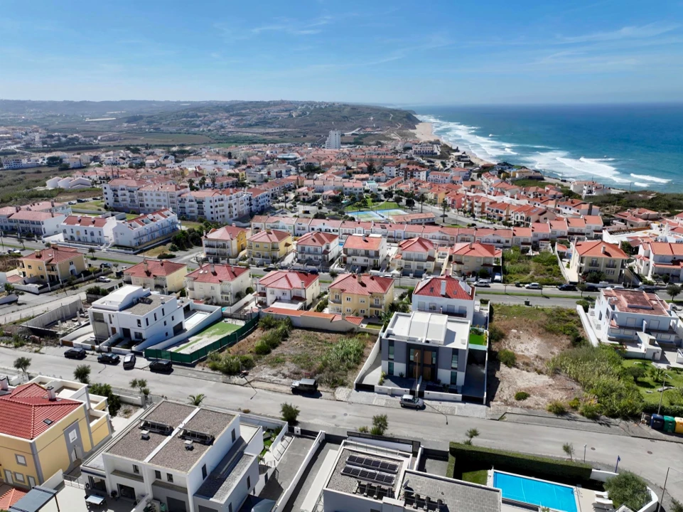 Terreno para Venda em Lourinhã e Atalaia Foto 8