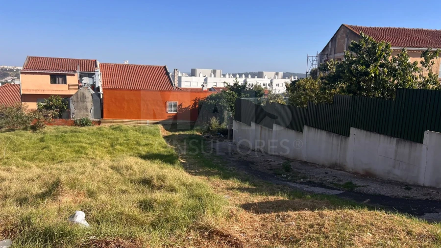 Terreno para Venda em Mina de Água Foto 2