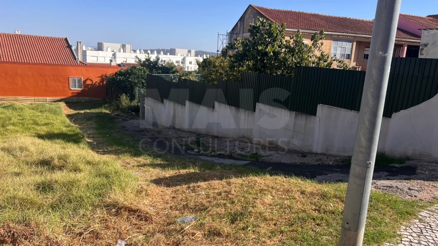 Terreno para Venda em Mina de Água Foto 3