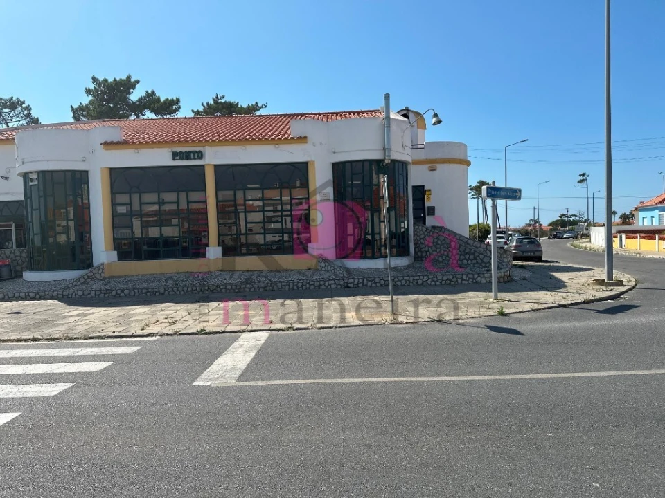 Prédio para Venda em Sines Foto 4