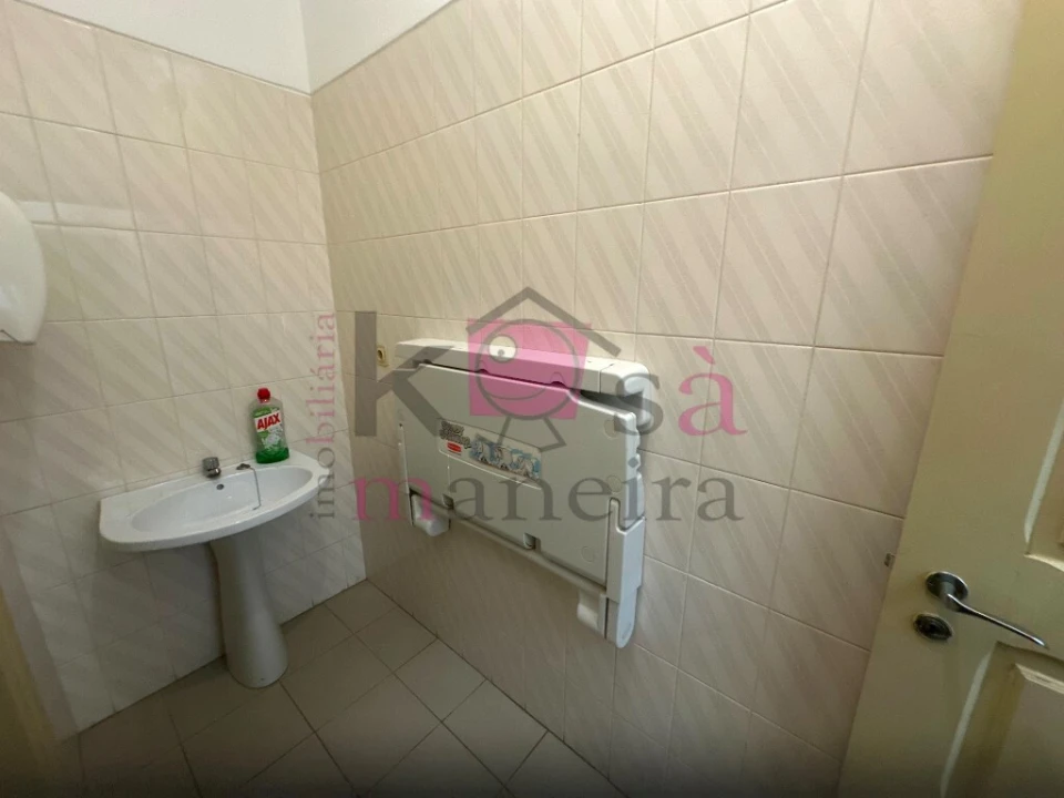 Prédio para Venda em Sines Foto 25