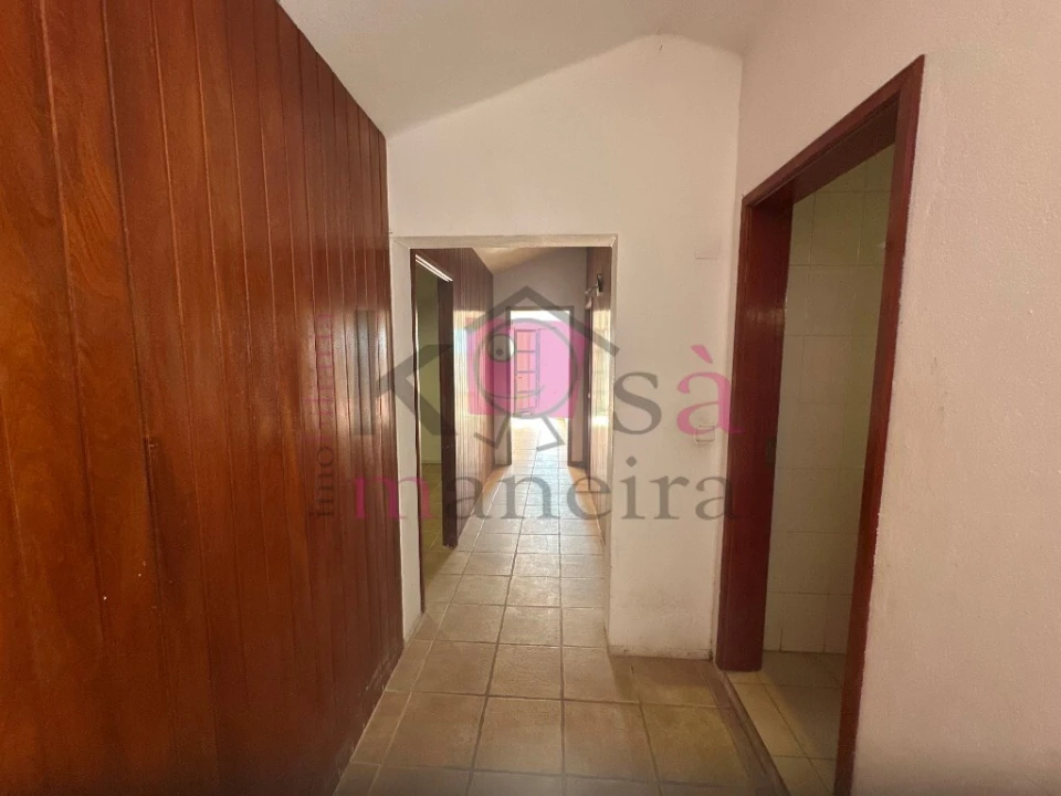Prédio para Venda em Sines Foto 35
