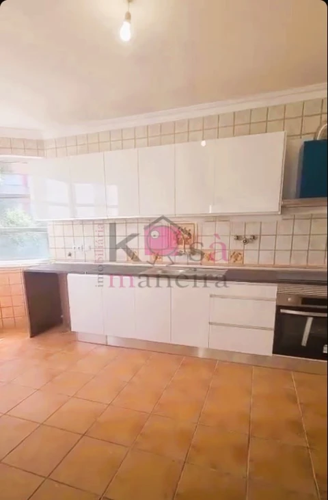 Apartamento T3 para Venda em Algueirão-Mem Martins