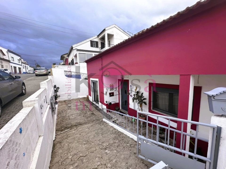 Moradia T3 para Venda em Santiago do Cacém, Santa Cruz e São Bartolomeu da Serra Foto 1