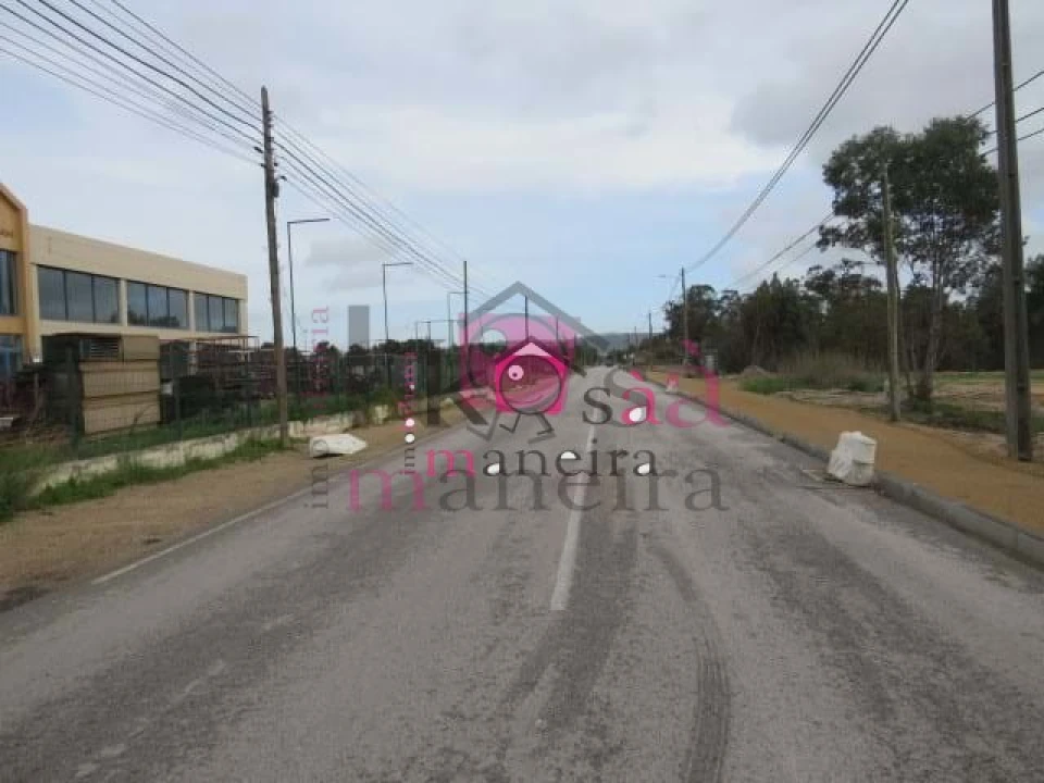 Armazém para Venda em Quinta do Anjo Foto 2