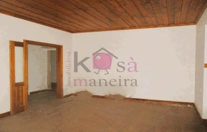 Moradia T6 para Venda em Santa Margarida da Coutada