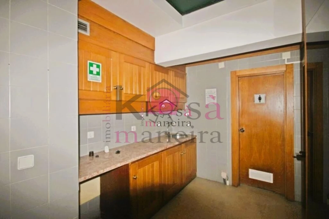 Prédio para Venda em Marvila, Ribeira Santarém, São Salvador, São Nicolau Foto 9