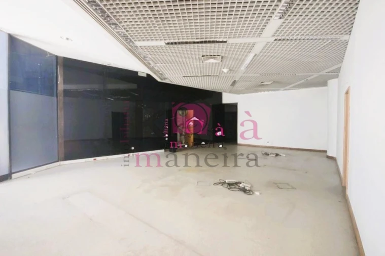 Prédio para Venda em Marvila, Ribeira Santarém, São Salvador, São Nicolau Foto 5