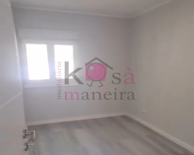 Apartamento T3 para Venda em Caparica e Trafaria Foto 6