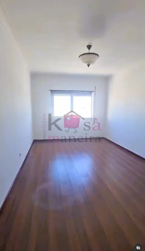 Apartamento T2 para Venda em Benavente