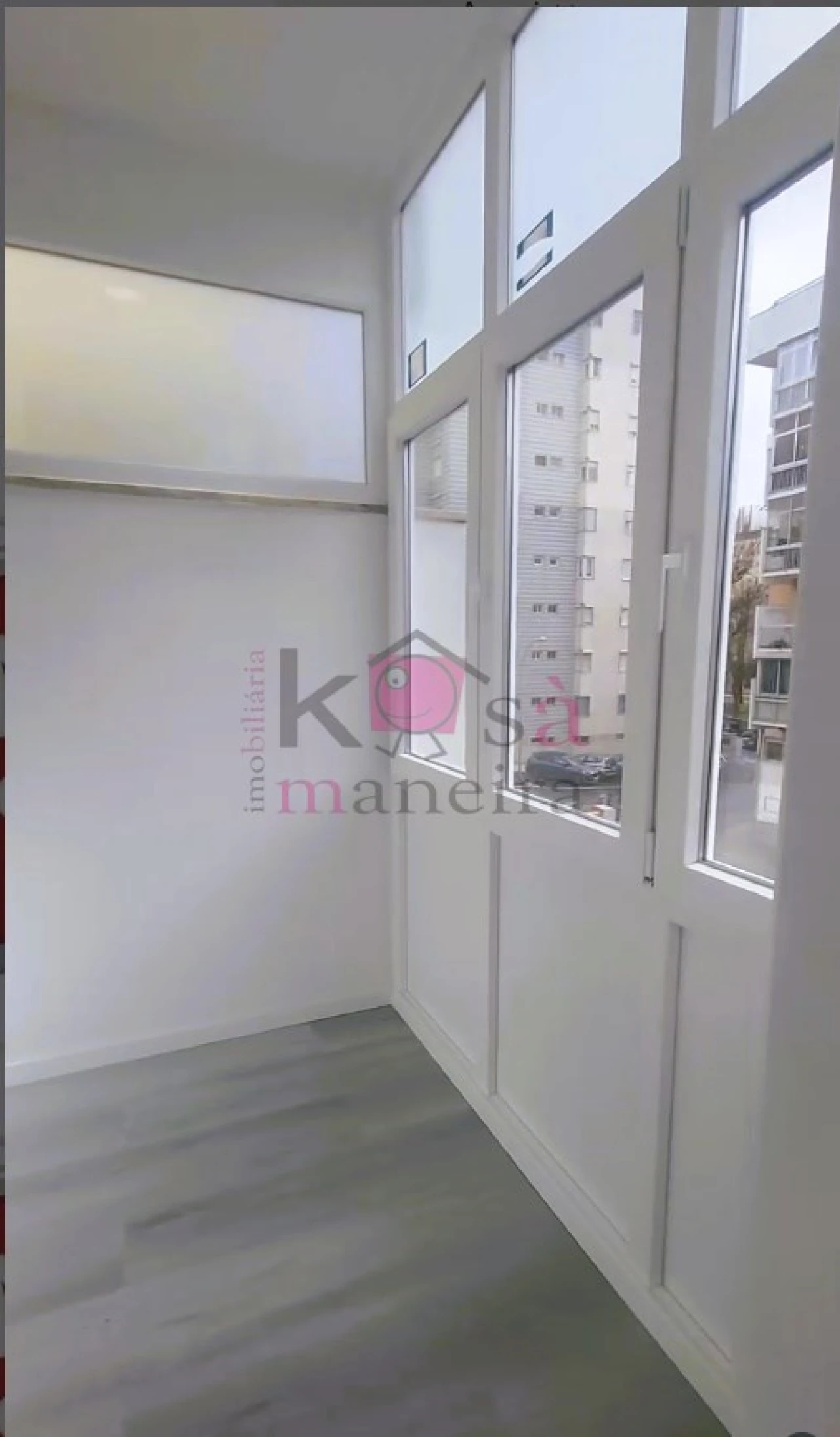 Apartamento T2 para Venda em Oeiras e São Julião da Barra, Paço de Arcos e Caxias Foto 12