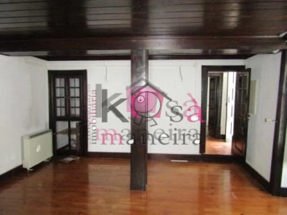 Moradia T3 para Venda em Abrunheira, Verride e Vila Nova da Barca Foto 4