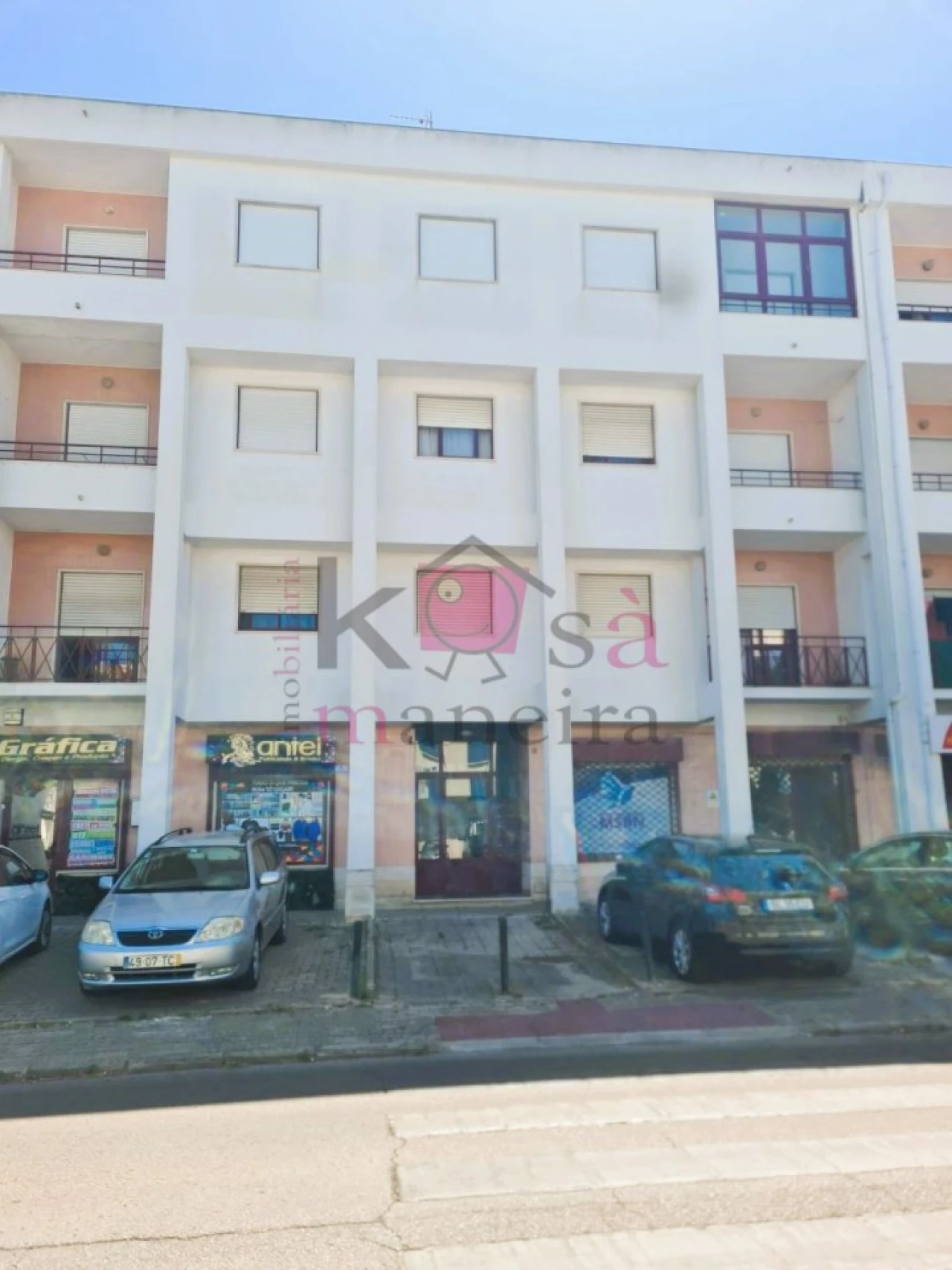 Apartamento T4 para Venda em Amora Foto 12