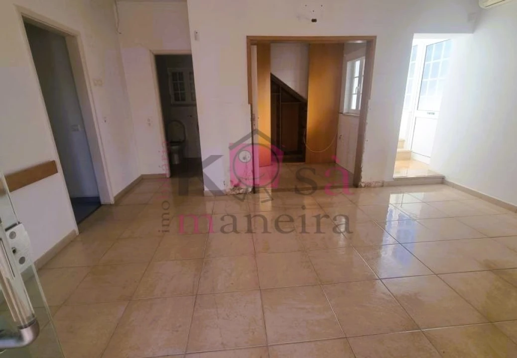 Moradia T3 para Venda em Azeitão (São Lourenço e São Simão) Foto 8
