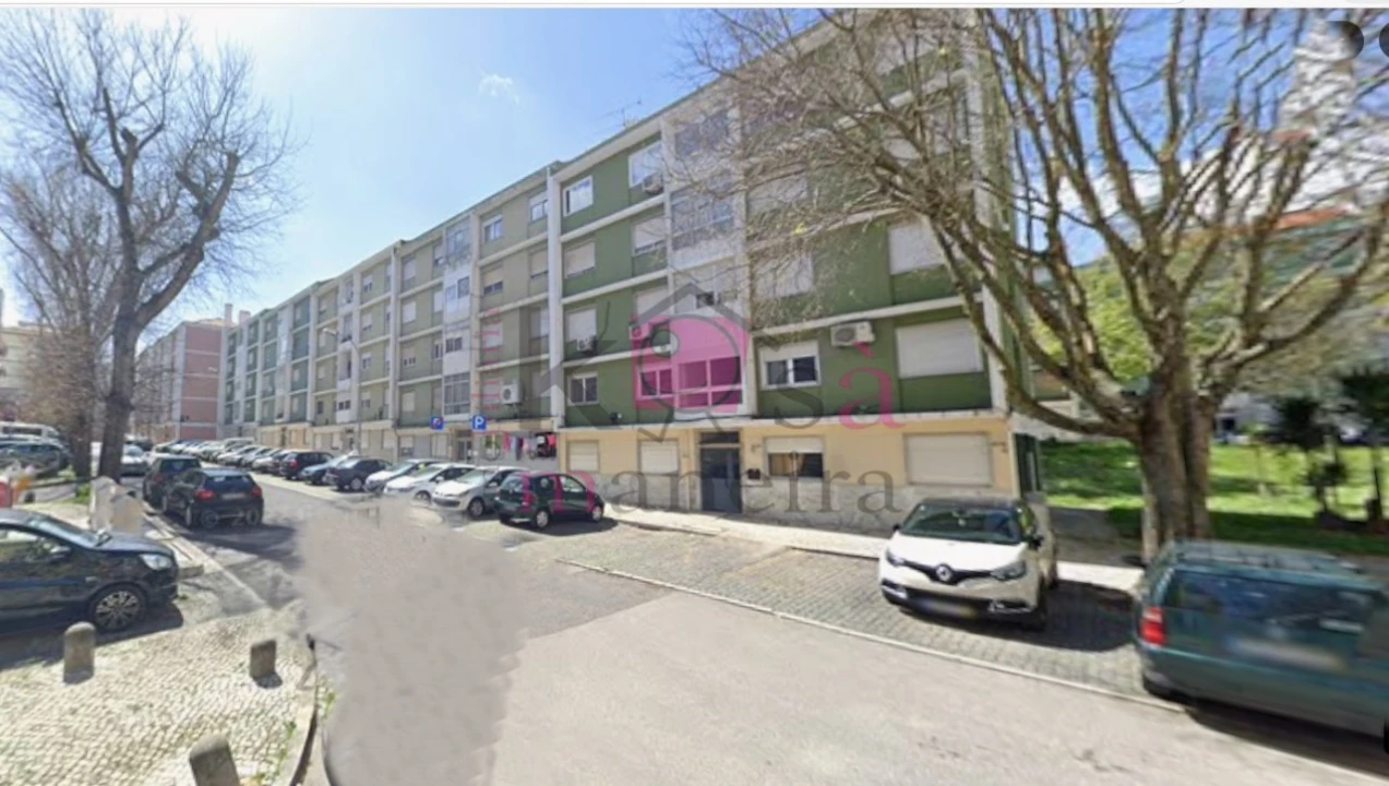 Apartamento T2 para Venda em Benfica Foto 13