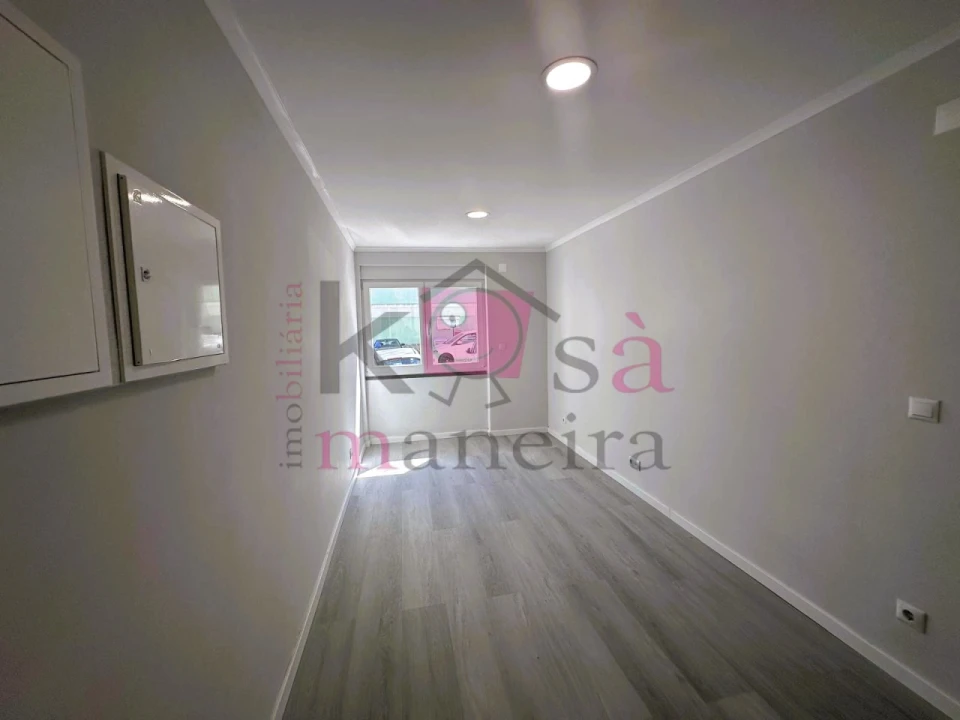 Apartamento T2 para Venda em Benfica Foto 5