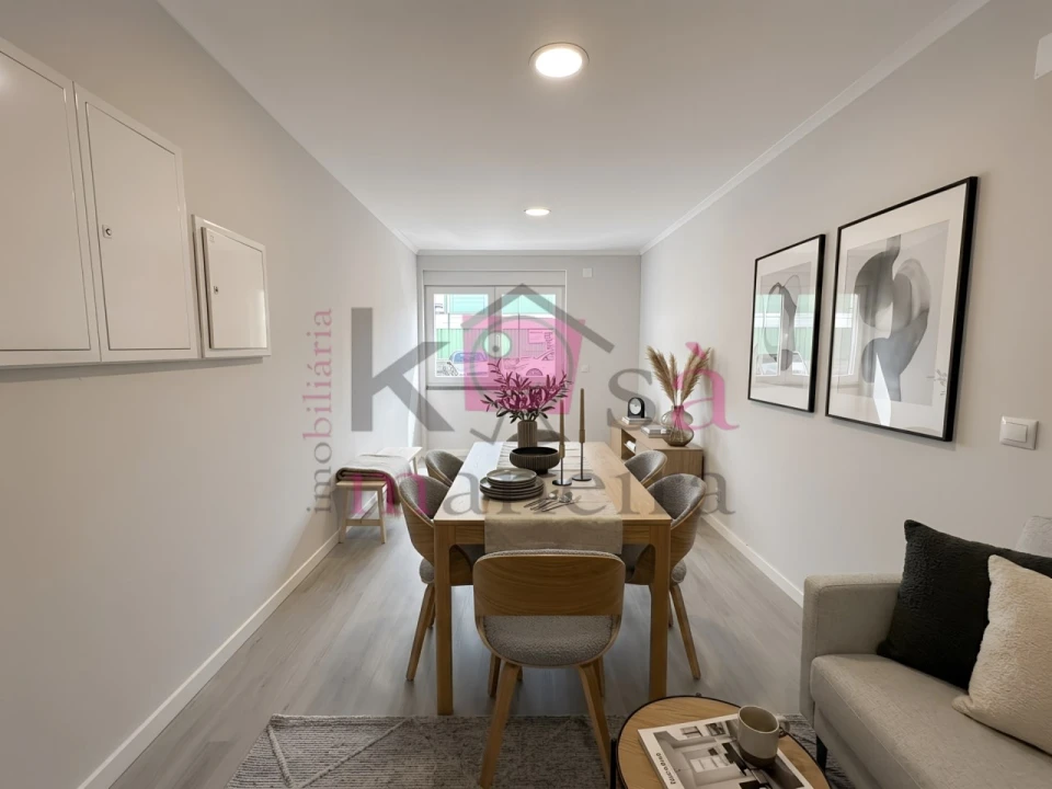 Apartamento T2 para Venda em Benfica Foto 1