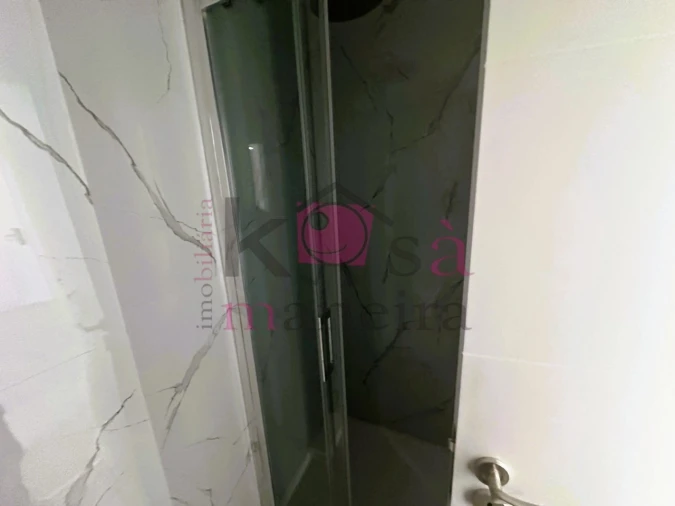 Apartamento T2 para Venda em Benfica Foto 11