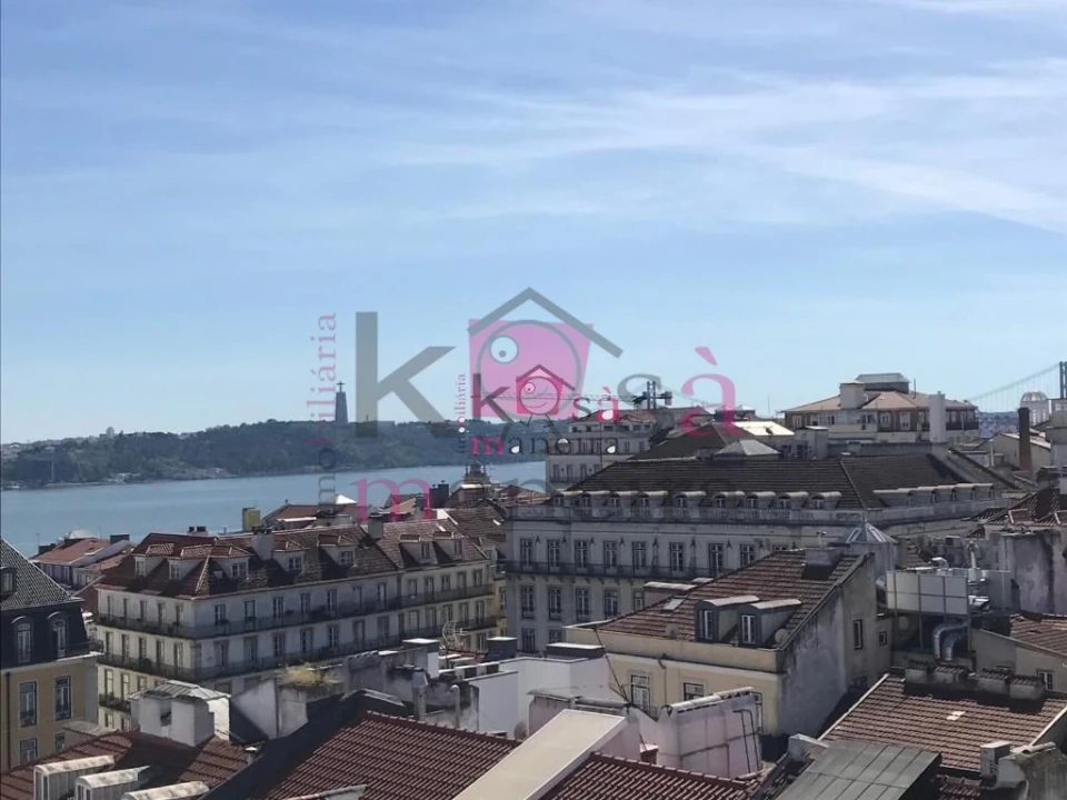Escritório para Venda em Santa Maria Maior Foto 1