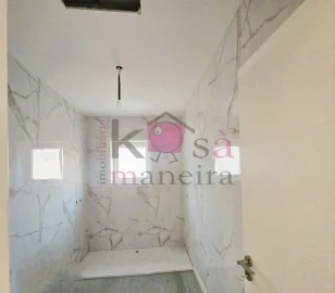 Moradia T3 para Venda em Santa Maria de Lamas