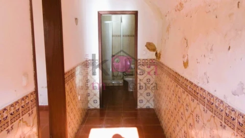 Moradia para Venda em Alvito